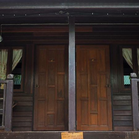 Baan Kong Homestay Αγιουτάγια Εξωτερικό φωτογραφία