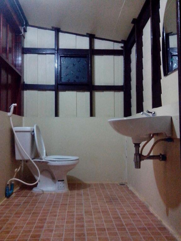 Baan Kong Homestay Αγιουτάγια Δωμάτιο φωτογραφία