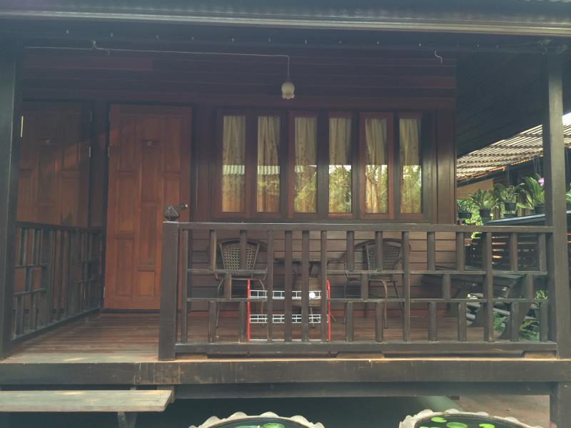 Baan Kong Homestay Αγιουτάγια Εξωτερικό φωτογραφία