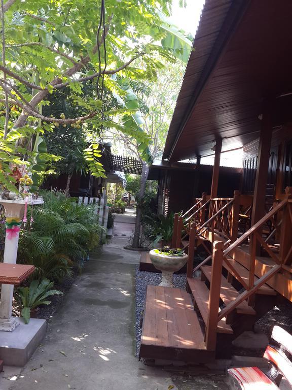 Baan Kong Homestay Αγιουτάγια Εξωτερικό φωτογραφία