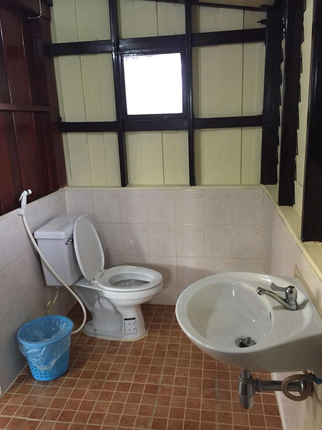 Baan Kong Homestay Αγιουτάγια Εξωτερικό φωτογραφία