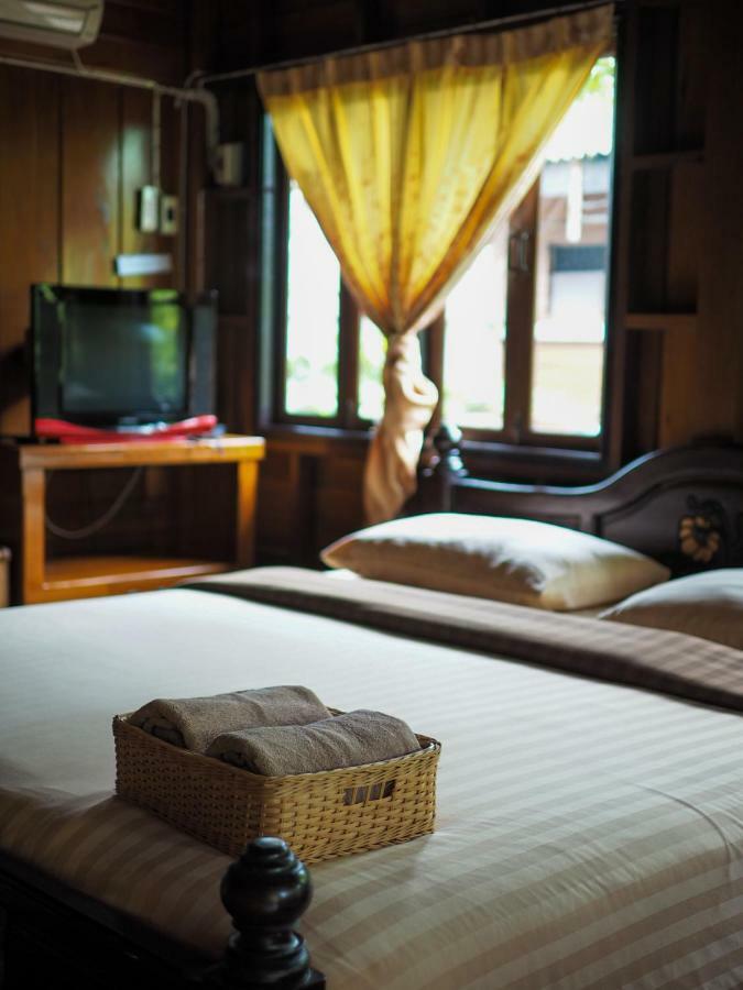 Baan Kong Homestay Αγιουτάγια Εξωτερικό φωτογραφία