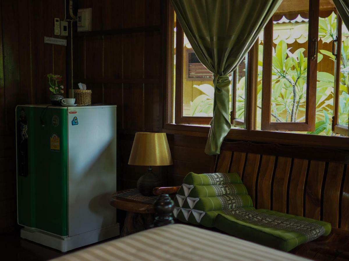 Baan Kong Homestay Αγιουτάγια Εξωτερικό φωτογραφία