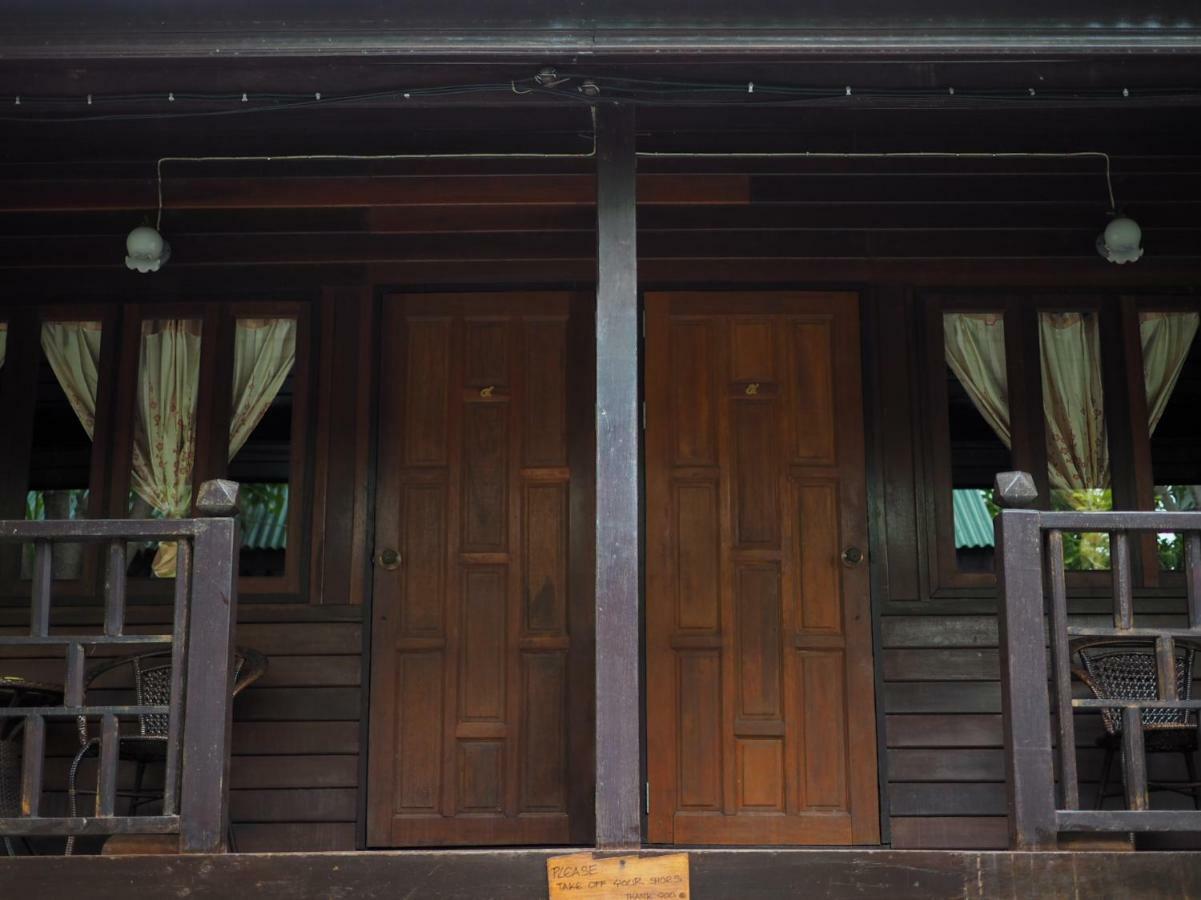 Baan Kong Homestay Αγιουτάγια Εξωτερικό φωτογραφία